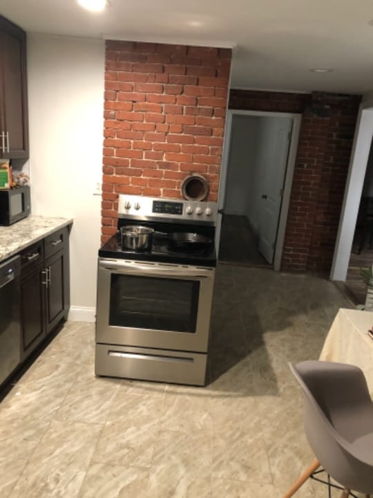 349 Thayer St in Providence, RI - Building Photo