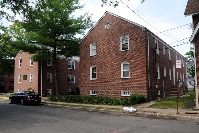 49-51 Field Pl in Newark, NJ - Foto de edificio - Building Photo