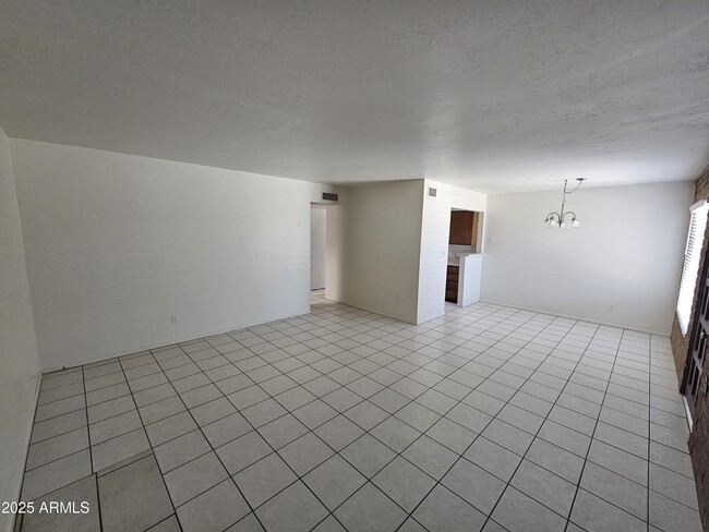 200 Old Litchfield Rd in Litchfield Park, AZ - Building Photo - Building Photo