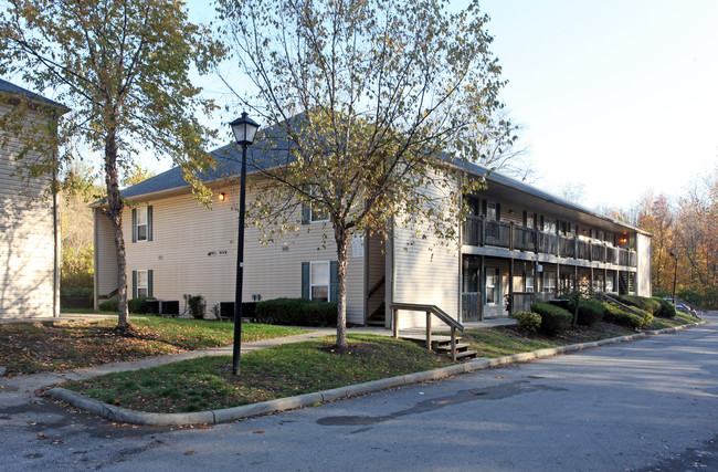 Lauffer Ravines Apartments in Columbus, OH - Foto de edificio - Building Photo