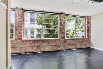 800 Peachtree St NE in Atlanta, GA - Building Photo - Building Photo