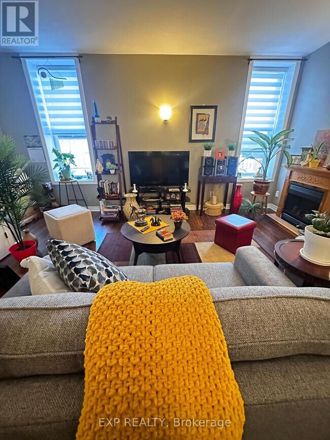 property at 43 Bridge St