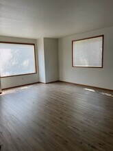 6808 112th Ave E in Puyallup, WA - Foto de edificio - Building Photo