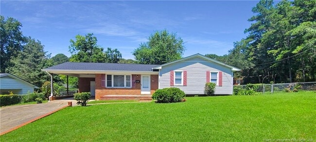 property at 1086 Essex Pl