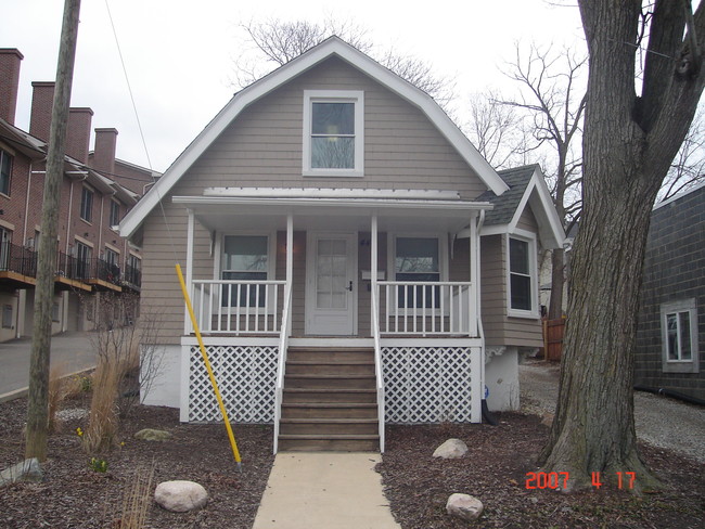 441 S Ashley St in Ann Arbor, MI - Building Photo - Building Photo