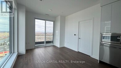 9751 Markham Rd in Markham, ON - Building Photo - Building Photo