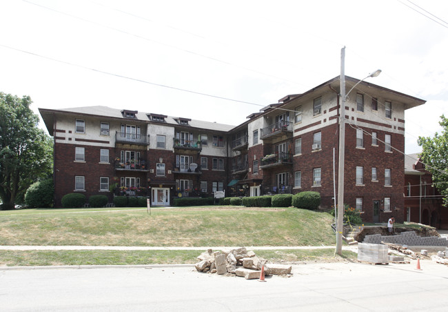 Knickerbocker Apartments in Omaha, NE - Foto de edificio - Building Photo