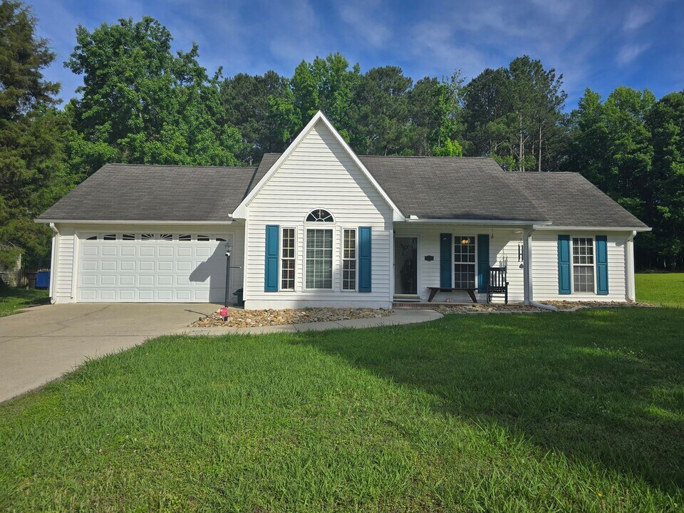 3508 Cave Rd in Sanford, NC - Building Photo