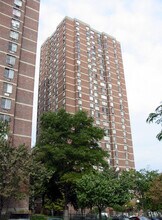 131 Broome St in New York, NY - Building Photo - Building Photo