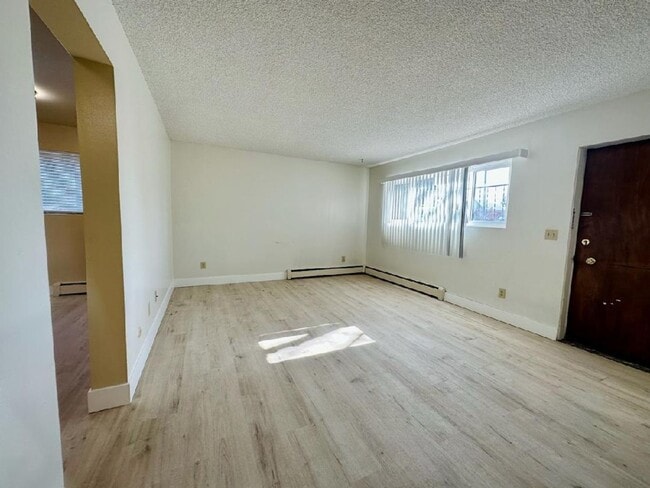 320-326 Knowles St in Missoula, MT - Building Photo - Building Photo