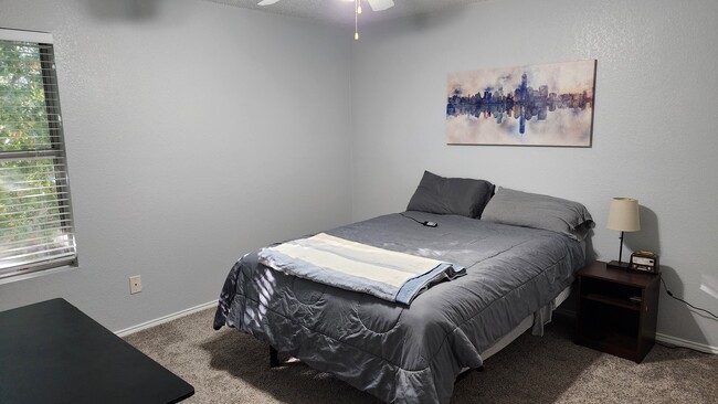 property at 16125 Hollyhill Ct