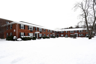 1053-1059 Main St Apartments