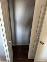 305 Lake St, Unit #2 in Nicholasville, KY - Building Photo - Building Photo