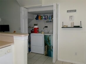 4336 Har Paul Cir in Tampa, FL - Building Photo - Building Photo