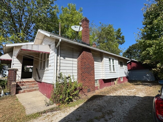 2161 East Ave in Akron, OH - Building Photo - Building Photo