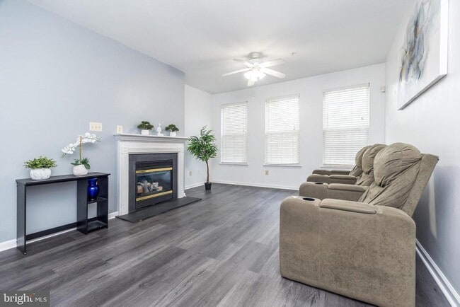 property at 483 Fort Hill Cir