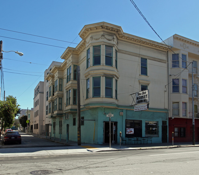1302-1310 Minna St