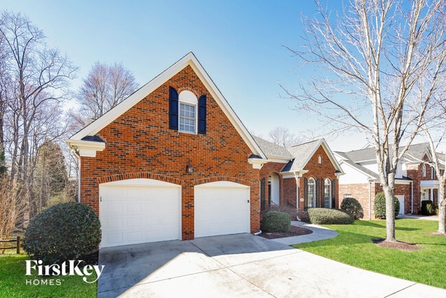 1402 Holly Ridge Dr in Matthews, NC - Building Photo - Building Photo