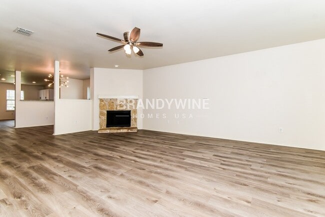 523 Indian Paintbrush in Rockwall, TX - Foto de edificio - Building Photo