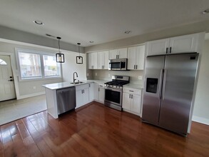 328 36th St NE in Washington, DC - Building Photo - Building Photo