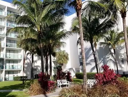 3550 Washington St in Hollywood, FL - Building Photo