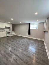 95 Leaside Dr in Welland, ON - Building Photo - Building Photo