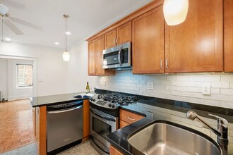 76 Phillips St in Boston, MA - Building Photo - Building Photo