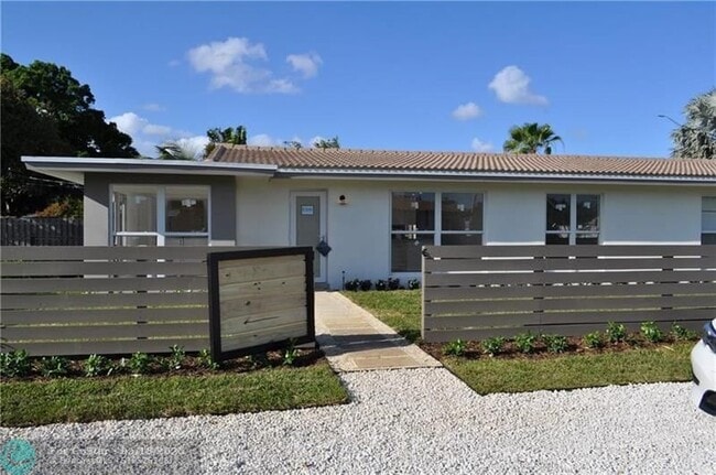 1625 NE 15th Ave in Fort Lauderdale, FL - Building Photo - Building Photo