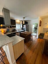 34 Lolandra Ave in Charleston, SC - Building Photo - Building Photo