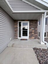 5445 Florence Dr NW in Rochester, MN - Building Photo - Building Photo