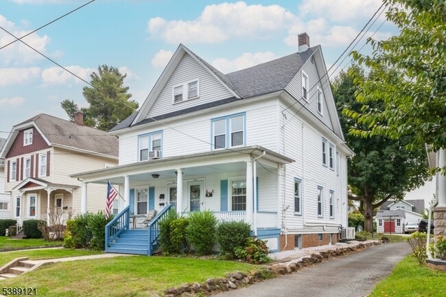 property at 144 W Franklin St