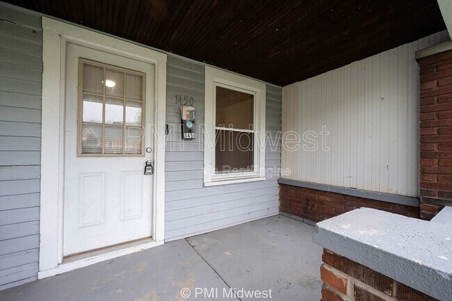 1450 N Gladstone Ave in Indianapolis, IN - Building Photo - Building Photo