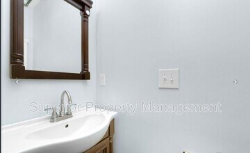 201 E Elizabeth St in Fort Collins, CO - Building Photo - Building Photo