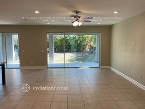 6323 Lantern View Pl in Apollo Beach, FL - Building Photo - Building Photo