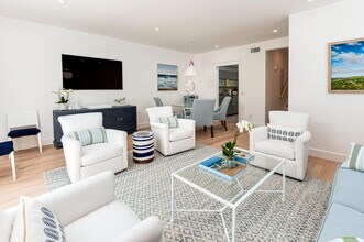 400 Chilean Ave in Palm Beach, FL - Building Photo - Building Photo