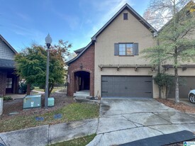 1117 Monaghan Dr