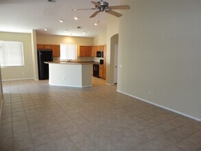 3862 S Stallion Dr in Gilbert, AZ - Building Photo - Building Photo