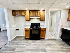 7019 S 78th E Ave in Tulsa, OK - Building Photo - Building Photo