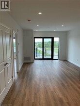 525 New Dundee Rd in Kitchener, ON - Building Photo - Building Photo