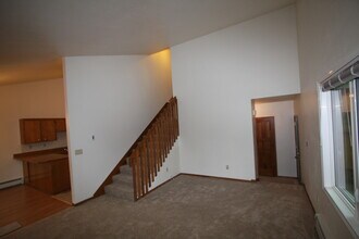 9420 Agattu Cir in Anchorage, AK - Building Photo - Building Photo
