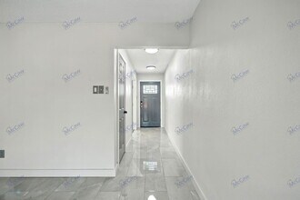 2109 Jeannette Ct in Arlington, TX - Building Photo - Building Photo