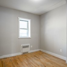 43 Bushwick Ave-Unit -1H in Brooklyn, NY - Foto de edificio - Building Photo
