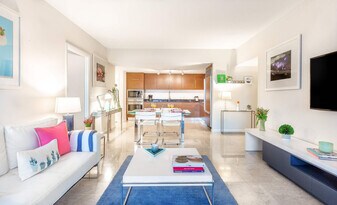 485 Brickell Ave in Miami, FL - Building Photo