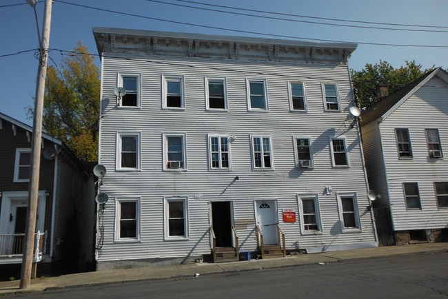 508-510 State St in Hudson, NY - Foto de edificio - Building Photo