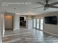 5075 Starfish Dr SE in St. Petersburg, FL - Building Photo - Building Photo