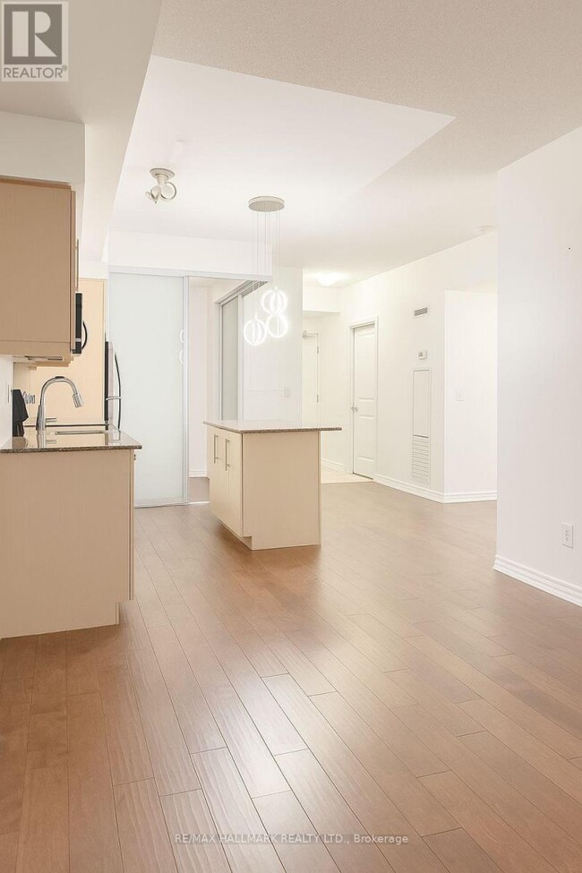 property at 2885 Bayview Ave