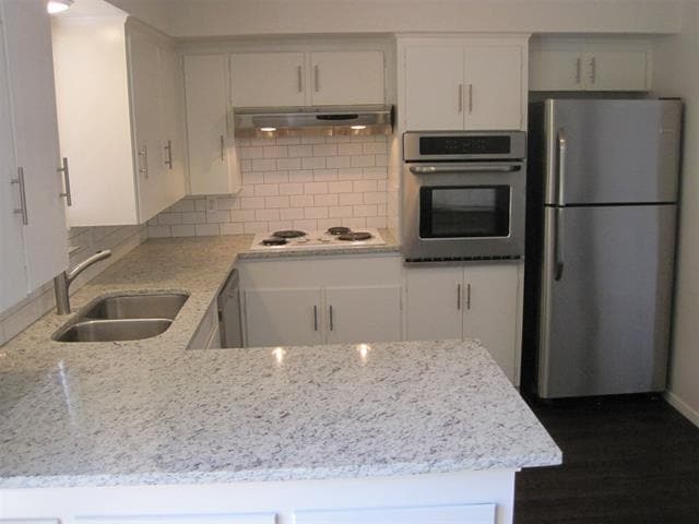 property at 7482 Walling Ln