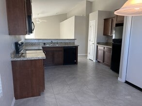1348 Roper Ln in Safford, AZ - Building Photo - Building Photo