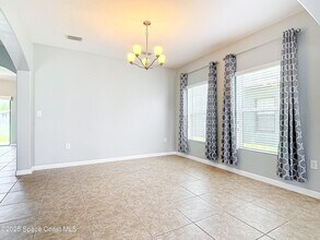860 Fiddleleaf Cir in West Melbourne, FL - Building Photo - Building Photo