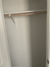 142 Illusion Lk Ln in Buda, TX - Foto de edificio - Building Photo